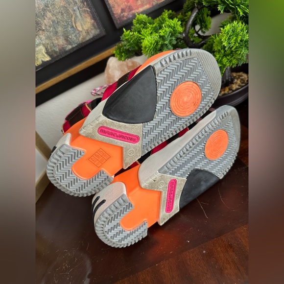 MARC JACOBS Somewhere Strappy Sport Sandal - Picture 7 of 7